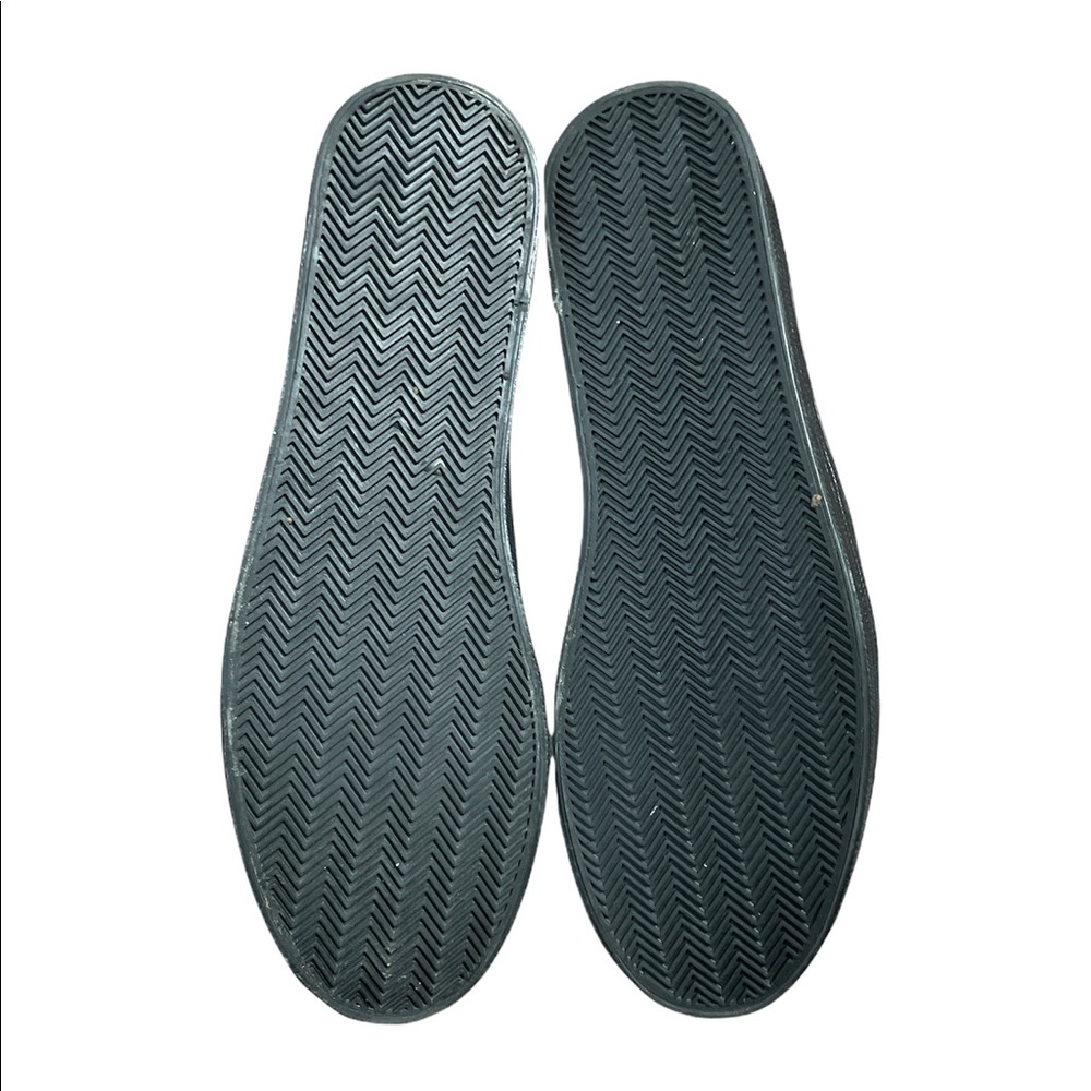 H&M Divided Black Slip on Sneakers Shoes size 39 - Picture 7 of 7